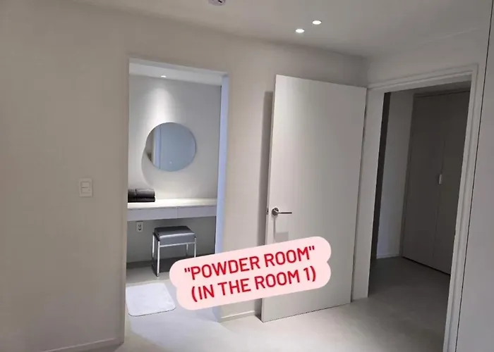 Апартаменты The Gangnam Private Stay, "premium 3-room Suite", "5 Min To Gangnam Station" Сеул
